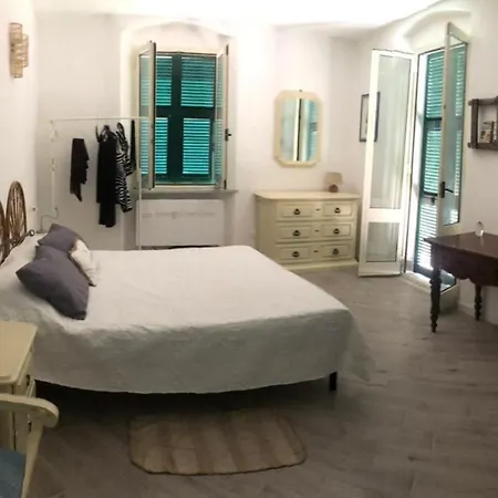 La Casa Delle Fiorentine La Spezia